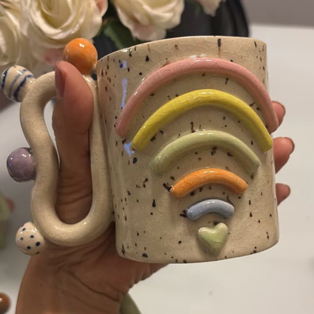 caneca bolinhas , xícara ,  chá café artesanal cerâmica 280ml