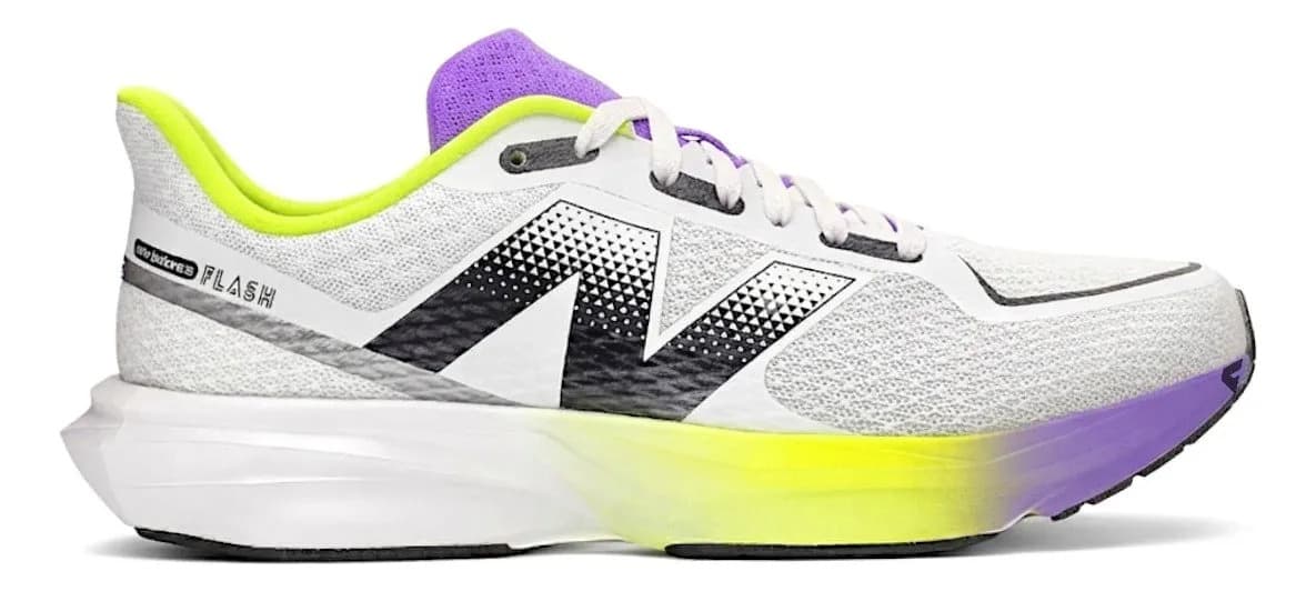 Tênis New Balance Dynasoft Flash V7 Masculino