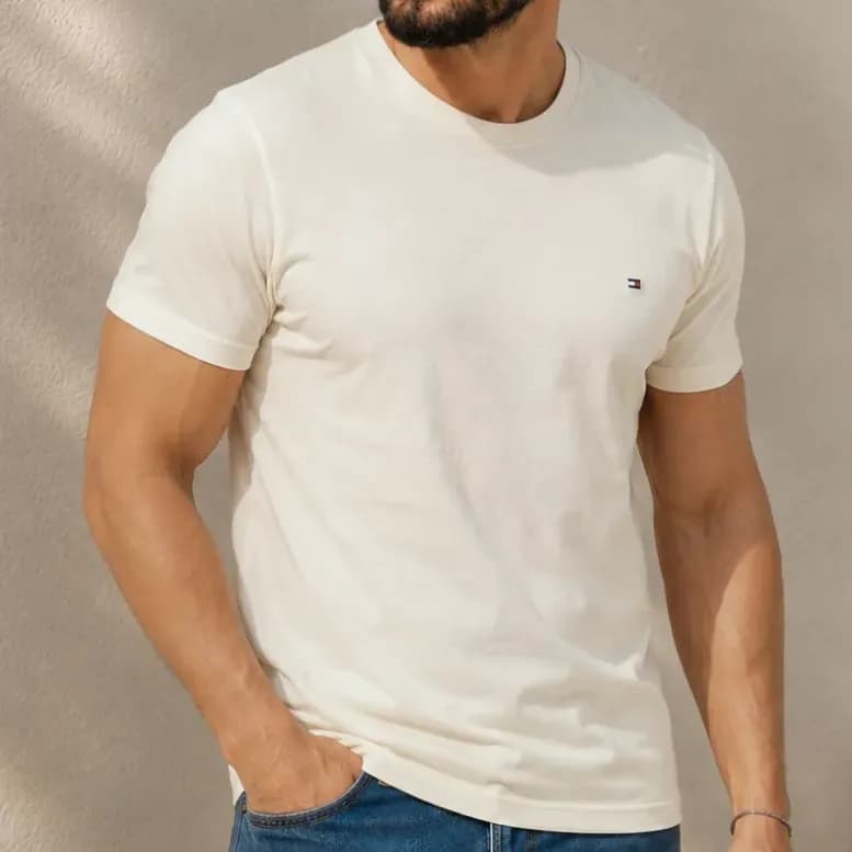 Camiseta Tommy Hilfiger Masculina Basic Algodão Regular Fit Off-white Básico G