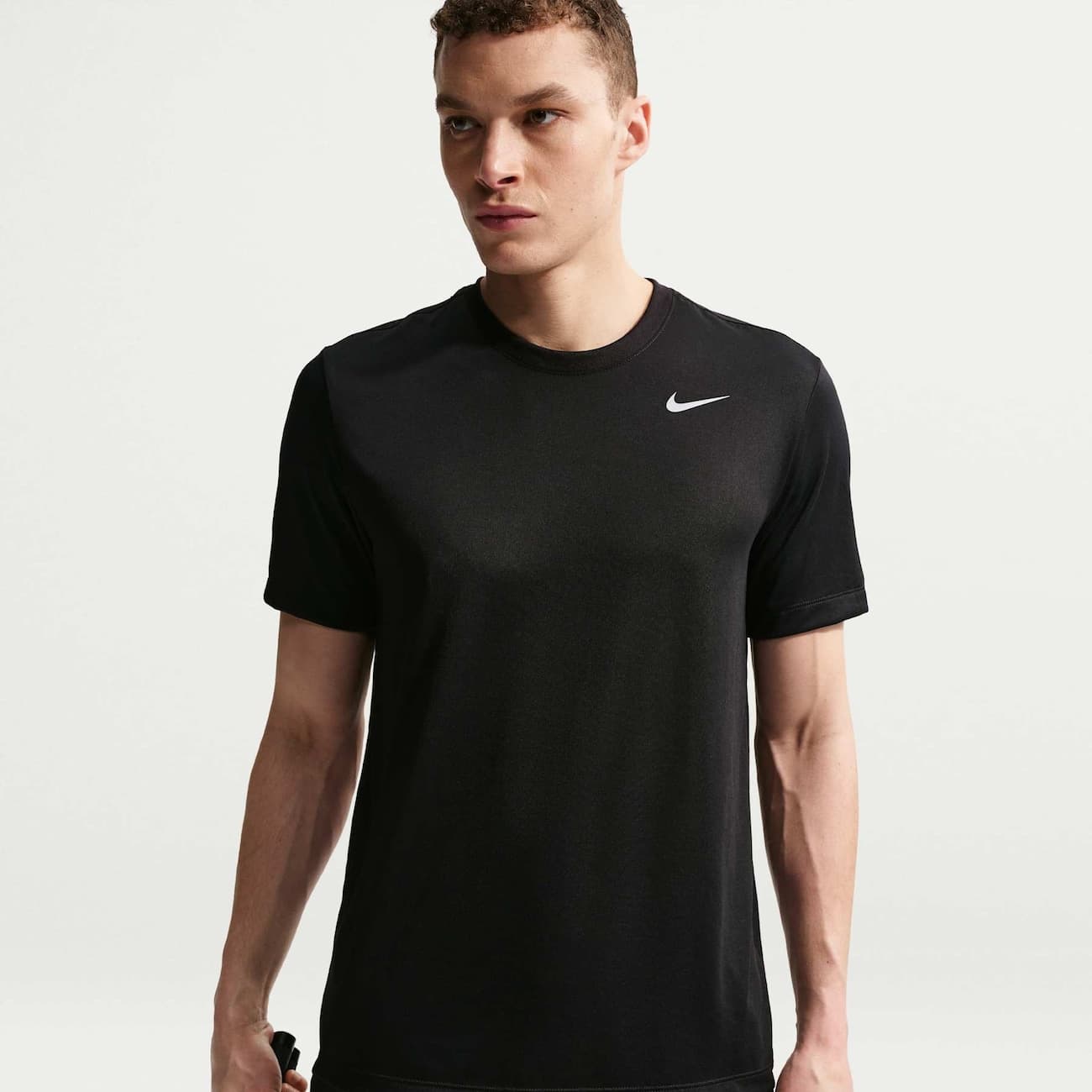 Camiseta Nike Dri-FIT Legend Masculina