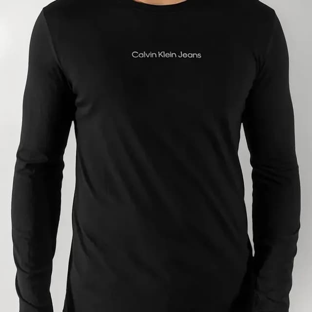 Camiseta Calvin Klein Manga Longa Institutional Grey Preta