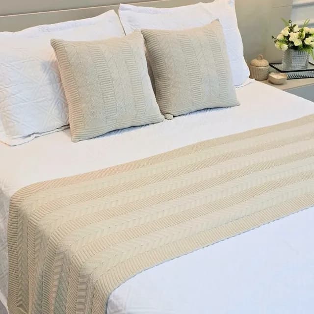Peseira Cama Casal Queen Trico Manta Decorativa 230cm X 60cm
