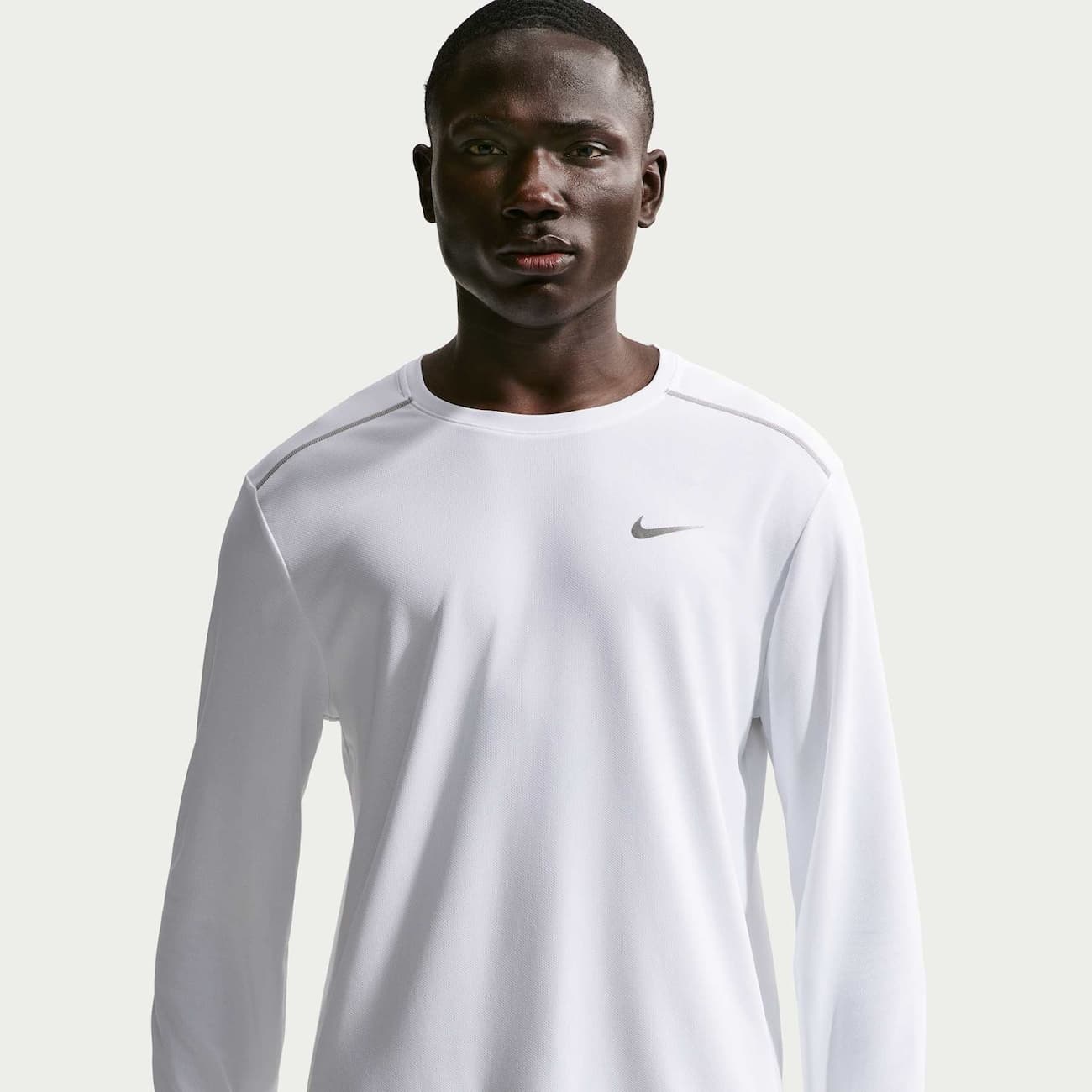 Camiseta Dri-FIT Nike Manga Longa UV Miler Masculina