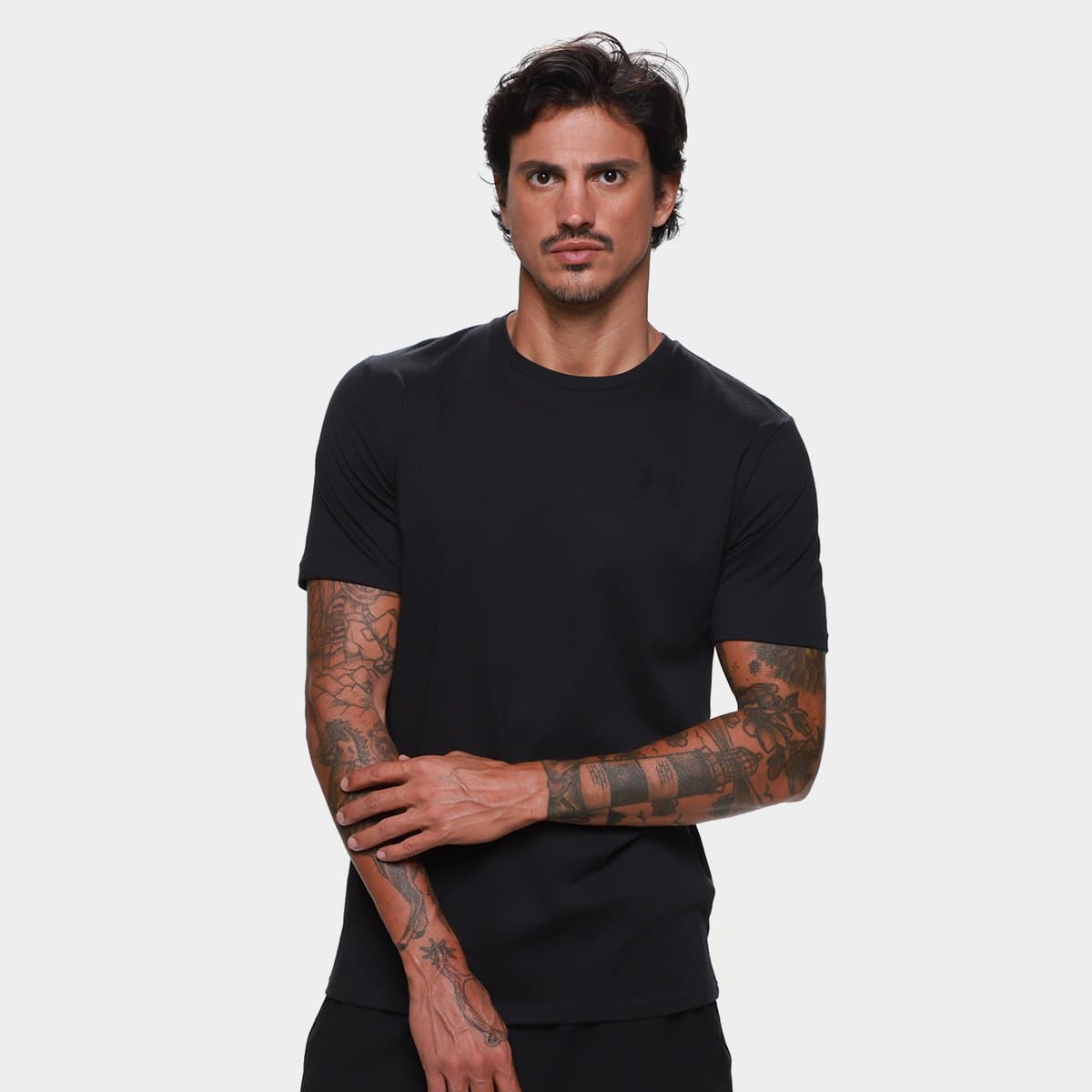 Camiseta Under Armour Sportstyle Masculina Preto chumbo